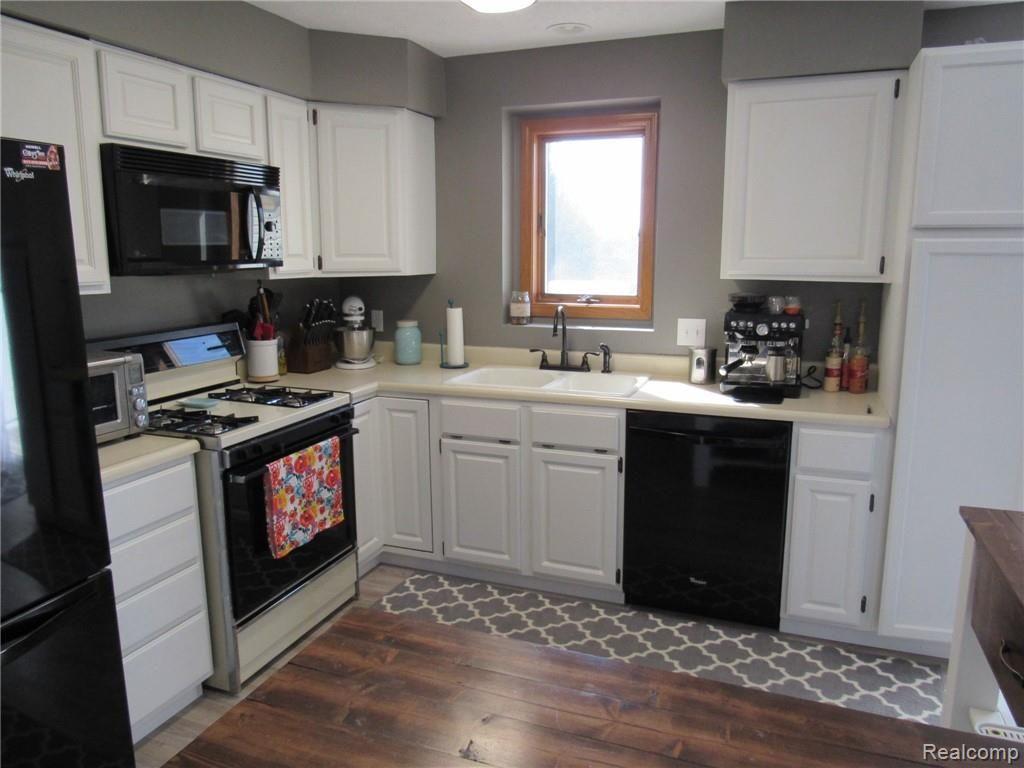 2862 County Farm Road Howell, MI 48843 - Photo 30 of 30 IMG_2395.JPG