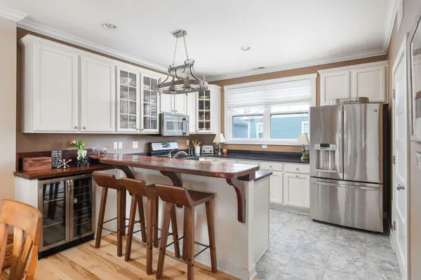 $469,000 | 11 River Row, Ottawa, IL 61350