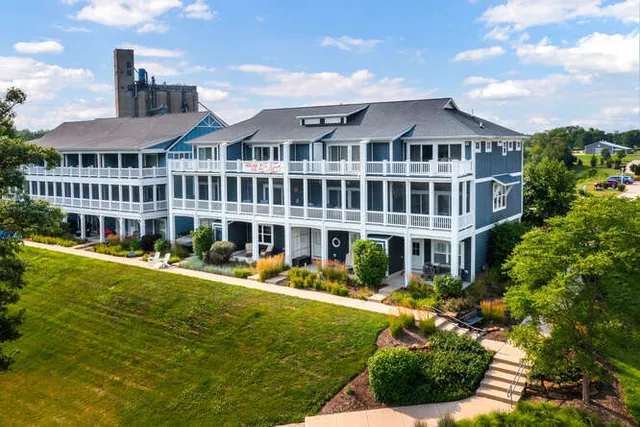 $469,000 | 11 River Row, Ottawa, IL 61350