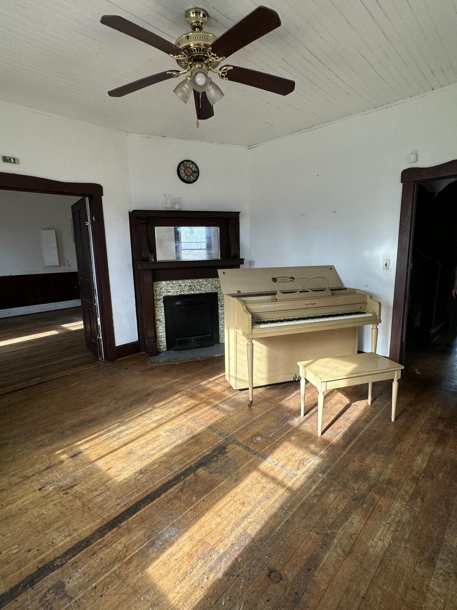 6729 Old Dunlap Road Whitwell, TN 37397 - Photo 26 of 33 IMG_7914