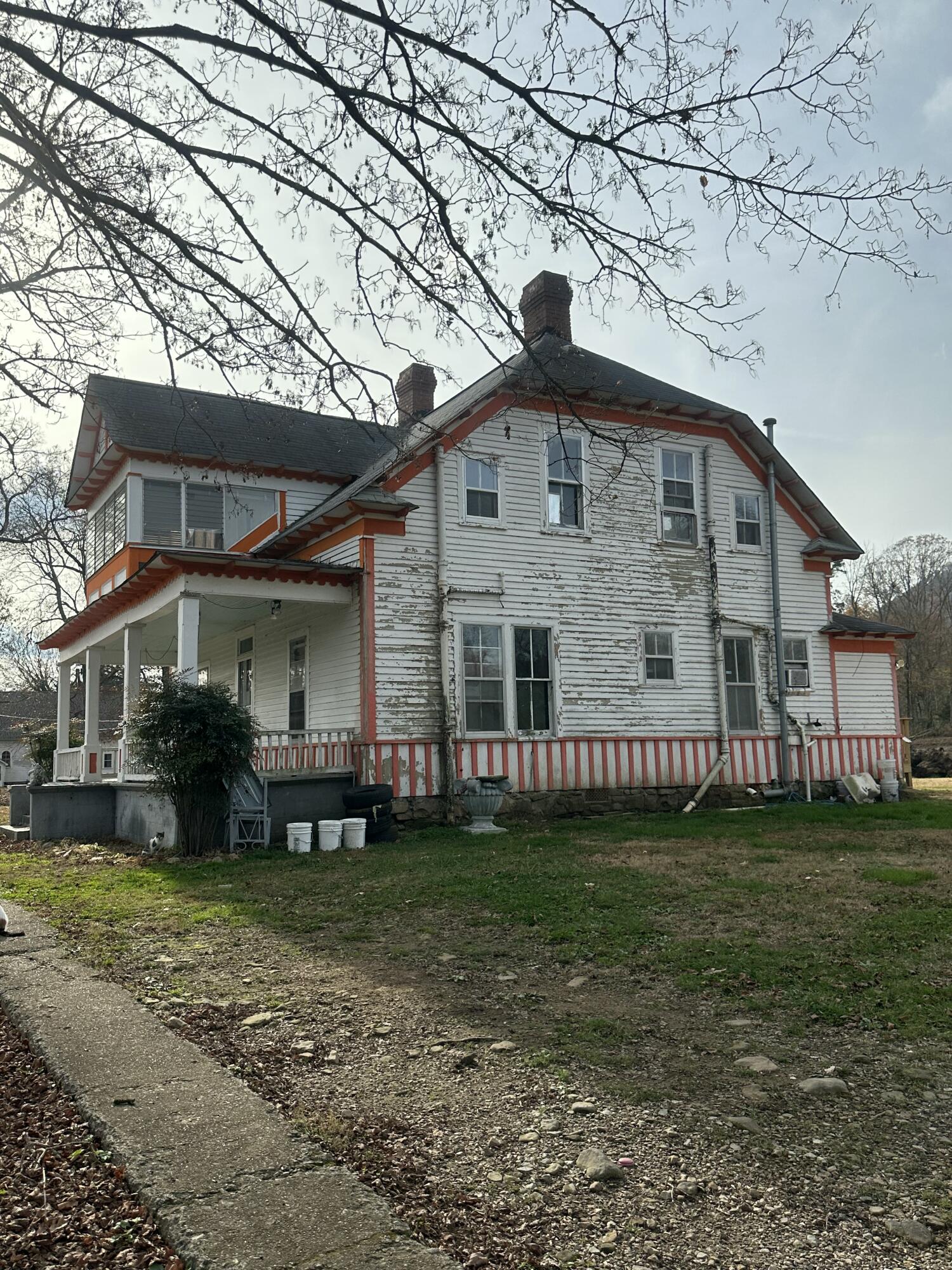 6729 Old Dunlap Road Whitwell, TN 37397 - Photo 6 of 33 IMG_7925