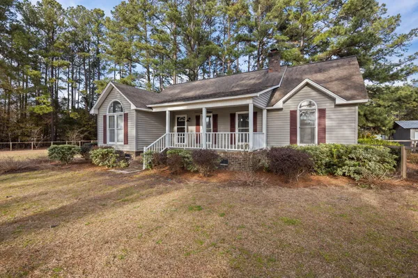 $545,000 | 477 Grooms Road, Cross, SC 29436