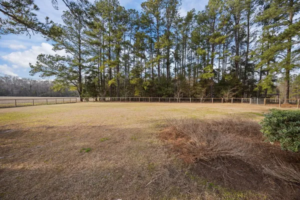 $545,000 | 477 Grooms Road, Cross, SC 29436