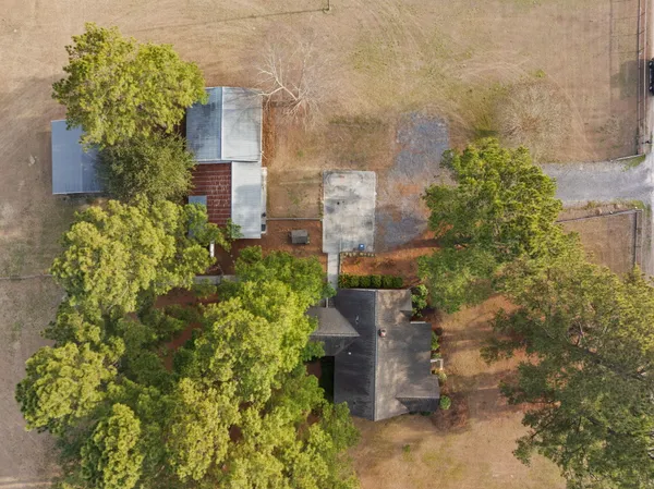 $545,000 | 477 Grooms Road, Cross, SC 29436
