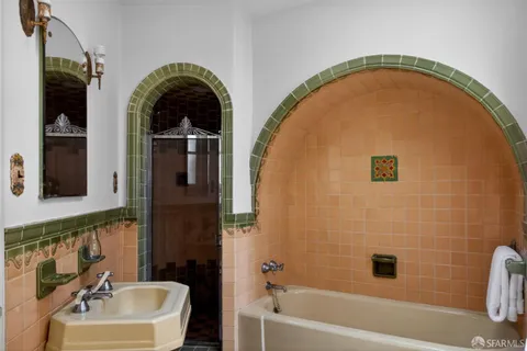 $1,495,000 | 1511 34th Avenue, San Francisco, CA 94122