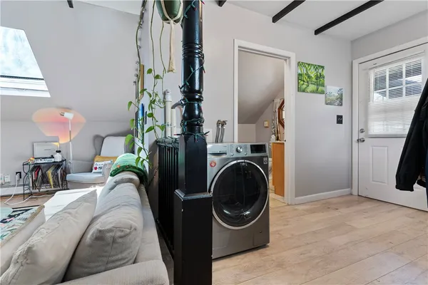 $2,200 | 122 Governor Street, Unit 2, Providence, RI 02906