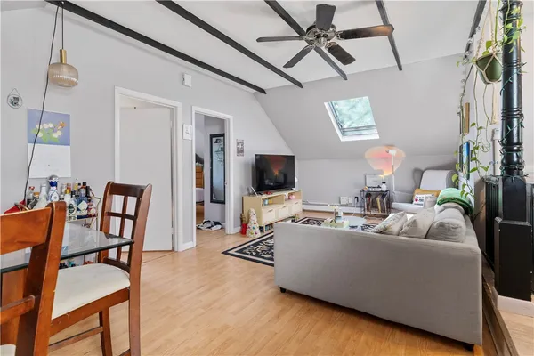$2,200 | 122 Governor Street, Unit 2, Providence, RI 02906