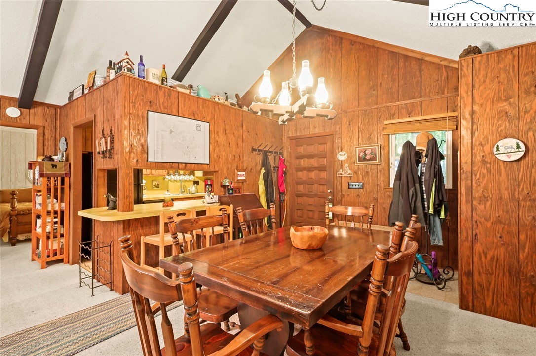 327 Pinnacle Ridge Road Beech Mountain, NC 28604 - Photo 8 of 26 Gallery Image 8