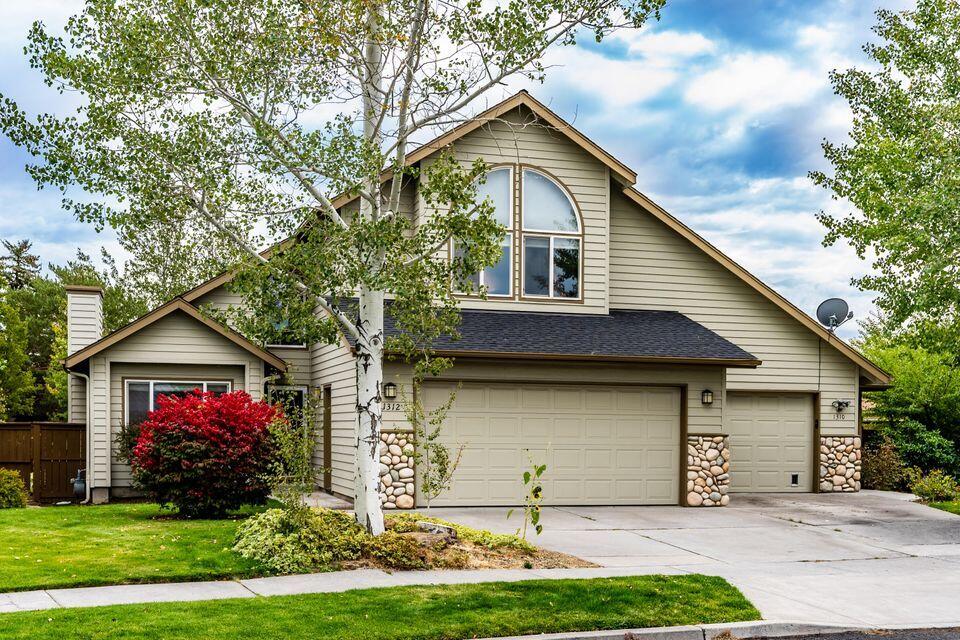 1310 Northeast Tucson Way Bend, OR 97701 - Photo 1 of 18 1312