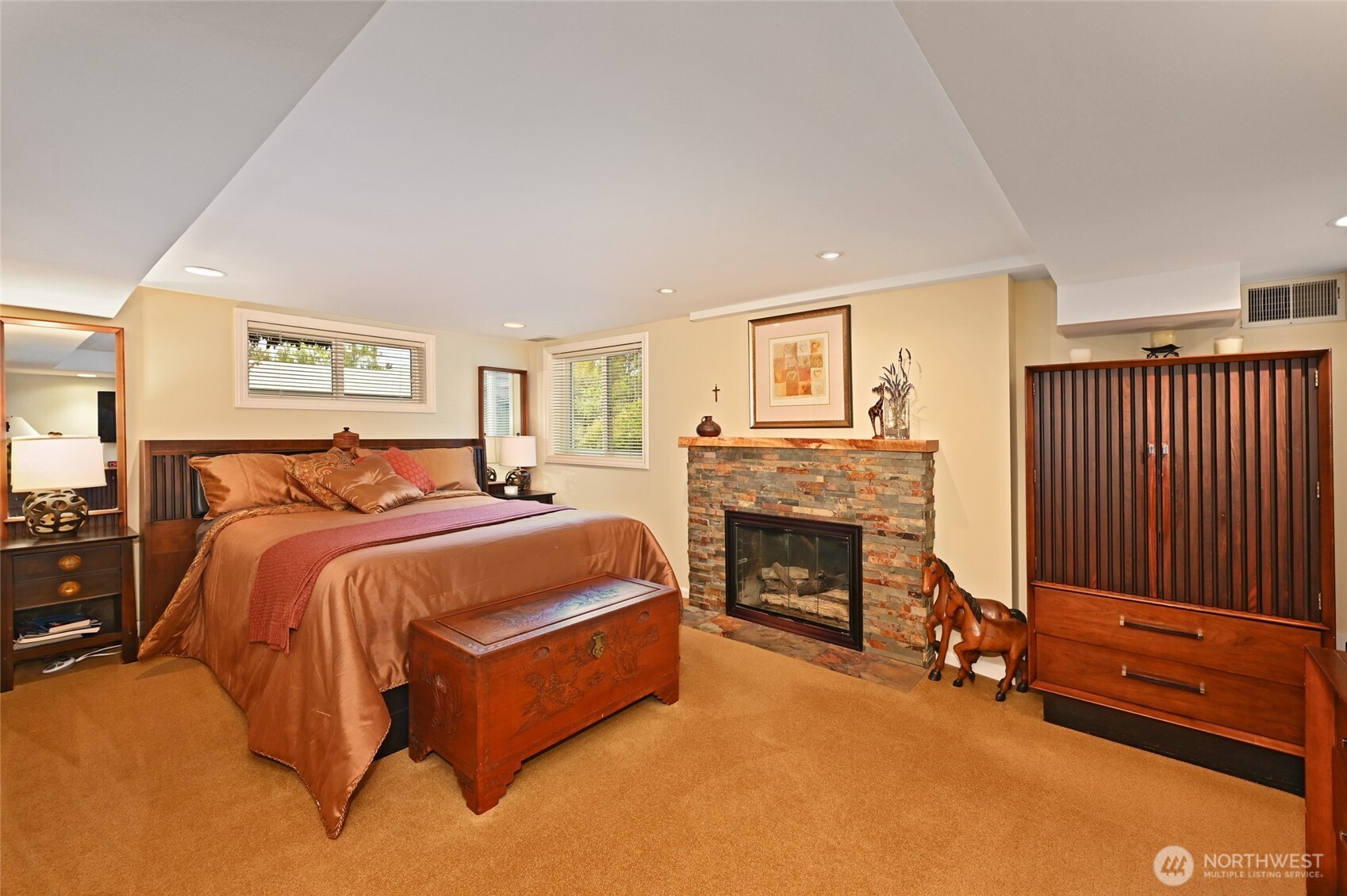 4061 West Ruffner Street Seattle, WA 98199 - Photo 12 of 20