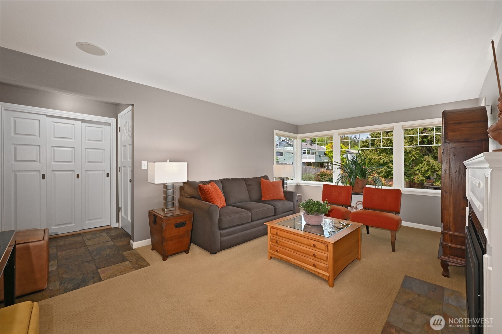4061 West Ruffner Street Seattle, WA 98199 - Photo 6 of 20
