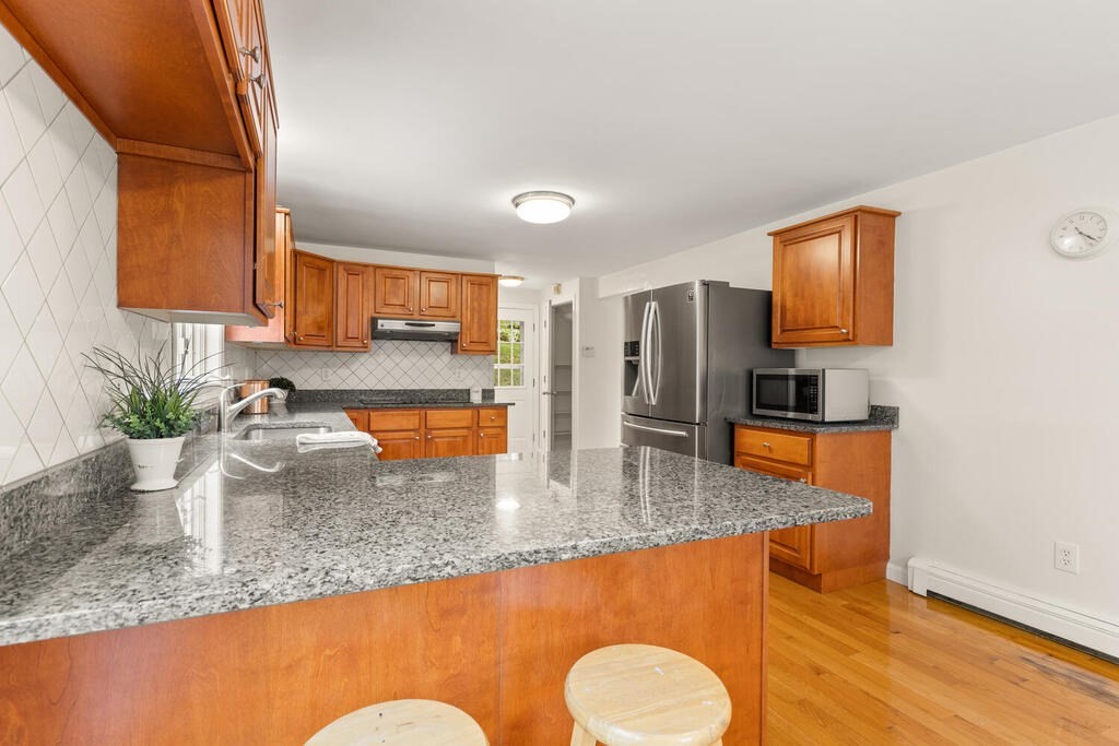 34 Sarah Drive Worcester, MA 01607 - Photo 13 of 36 Gallery Image 13