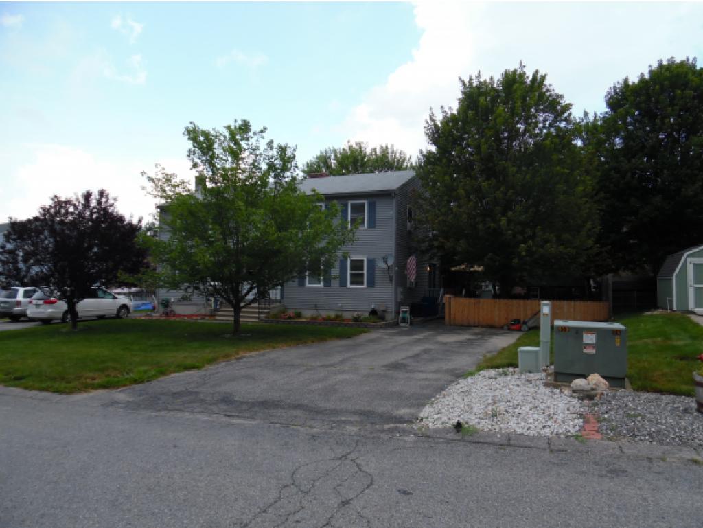 6 R Tiger Tail Circle Derry, NH 03038 - Photo 2 of 20