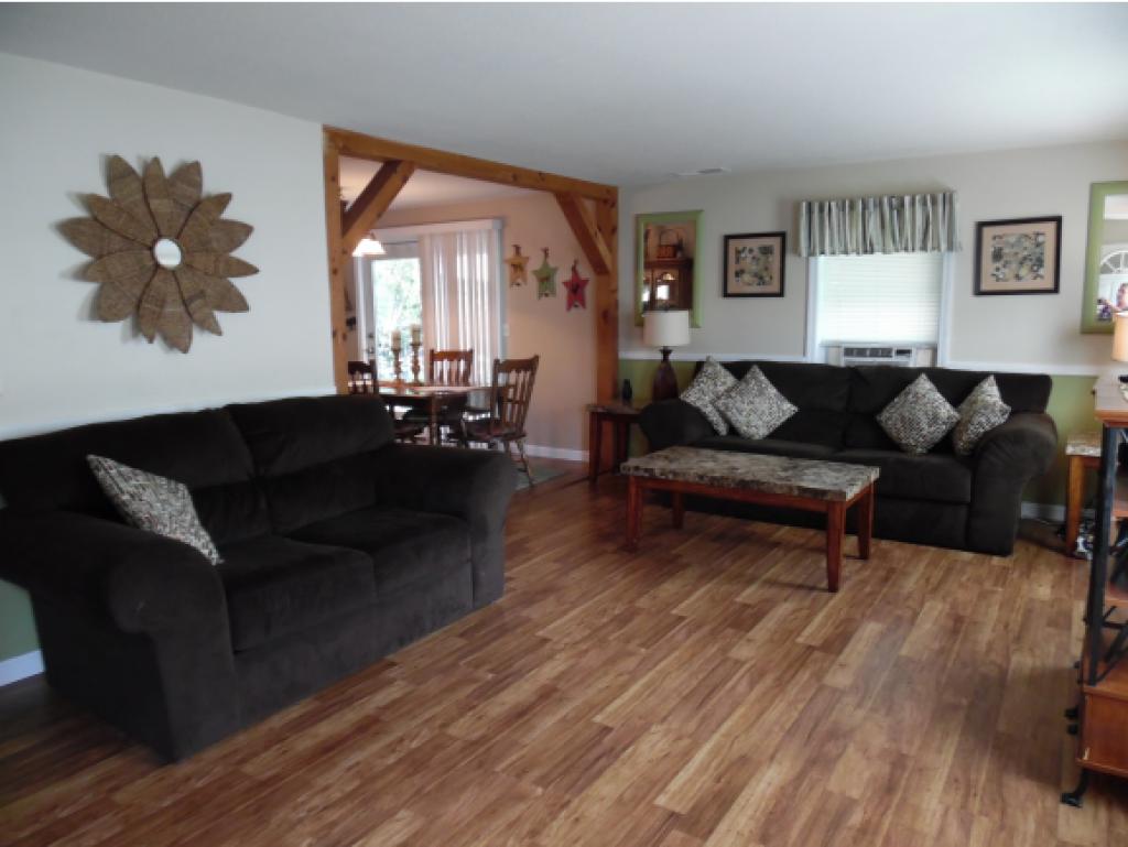 6 R Tiger Tail Circle Derry, NH 03038 - Photo 3 of 20