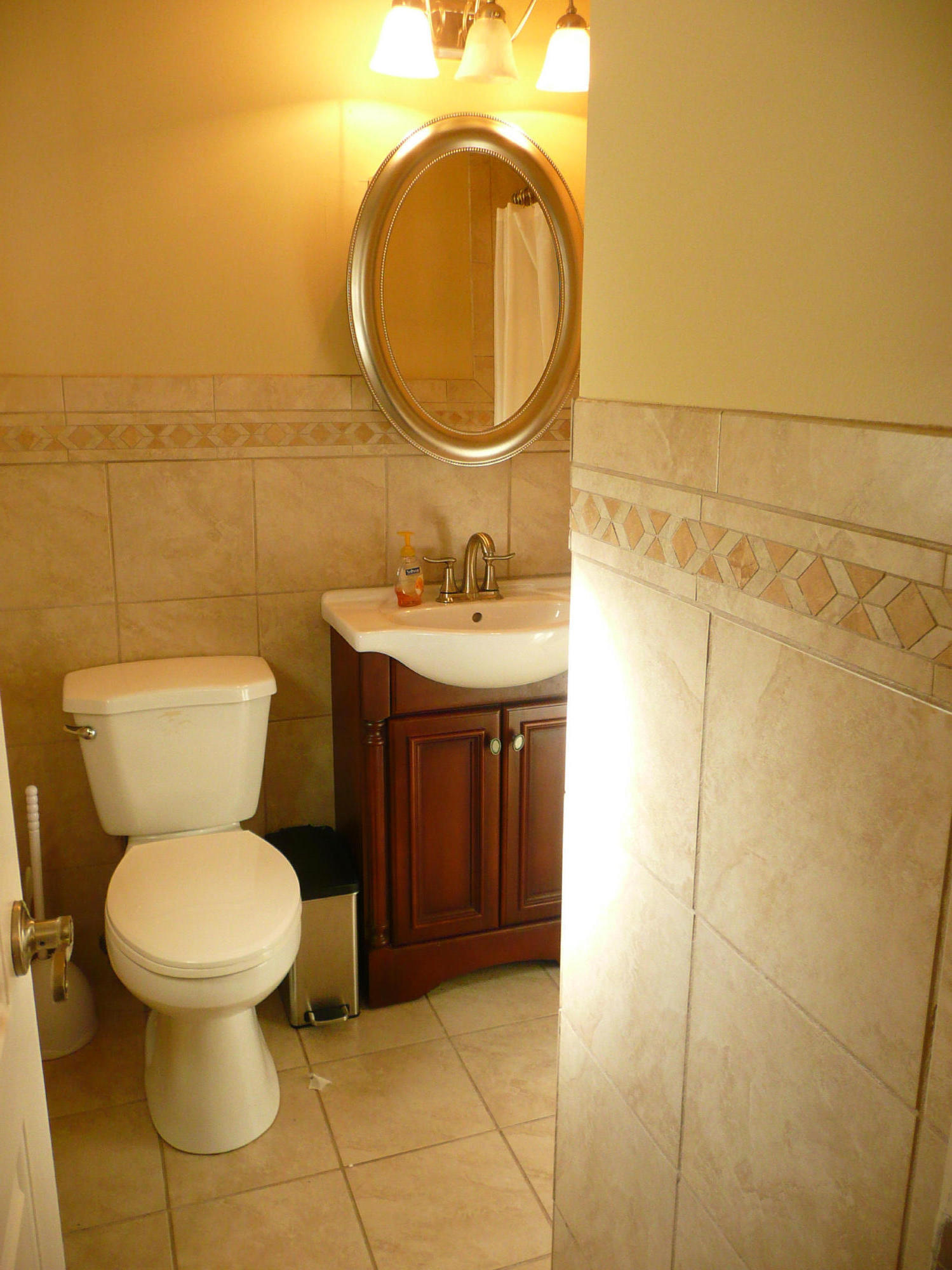 315 Taylor Road Knoxville, TN 37920 - Photo 16 of 27 Master Bath w/walk-in tile shower