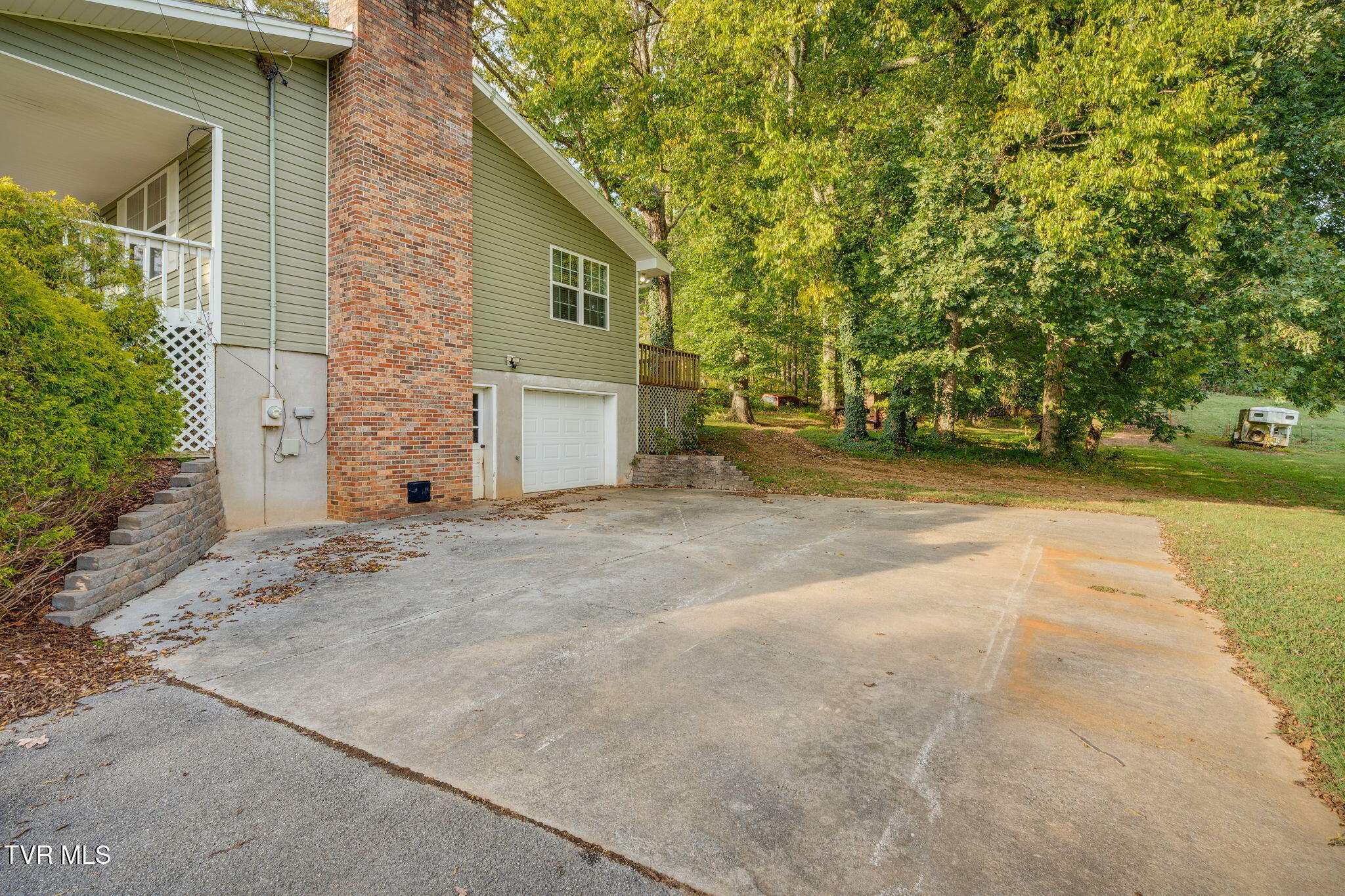258 Providence Road Telford, TN 37690 - Photo 27 of 41 023