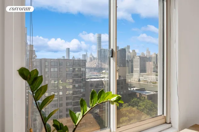 $1,295,000 | 555 Main Street, Unit 1710 | Roosevelt Island