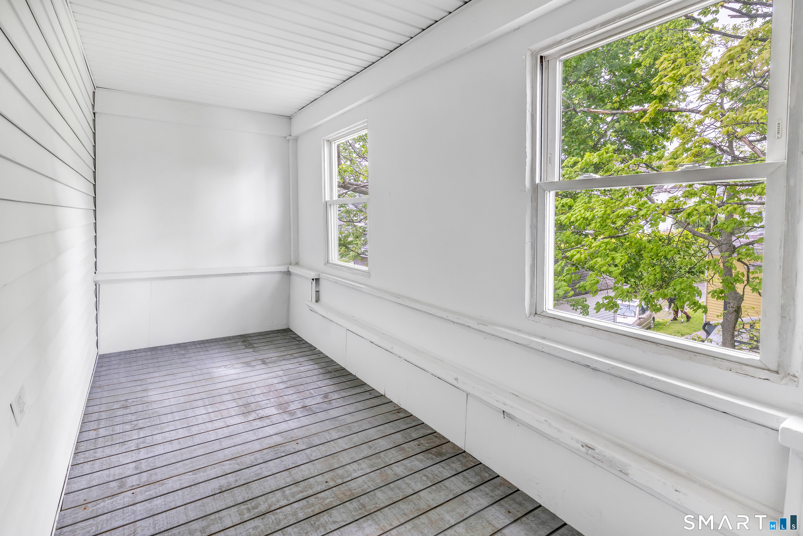 3193 Main Street Bridgeport, CT 06606 - Photo 24 of 39 2nd Floor Office