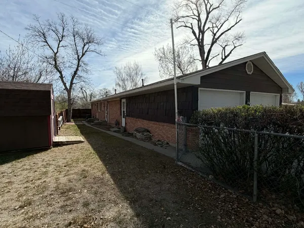 $360,000 | 204 West Sunset Drive, Riverton, WY 82501