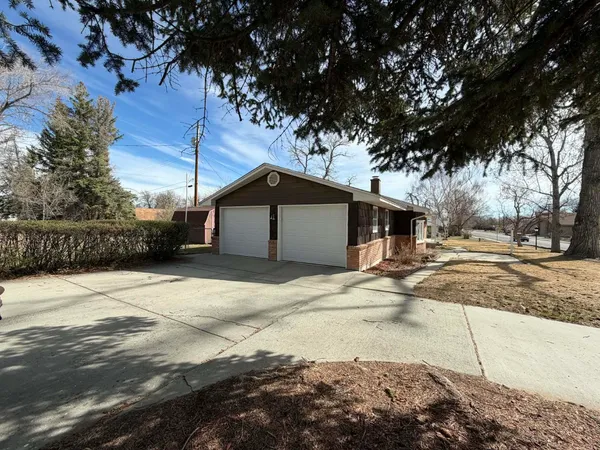 $360,000 | 204 West Sunset Drive, Riverton, WY 82501