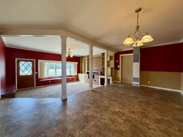 $360,000 | 204 West Sunset Drive, Riverton, WY 82501