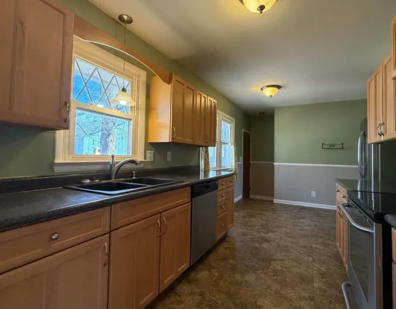 $360,000 | 204 West Sunset Drive, Riverton, WY 82501