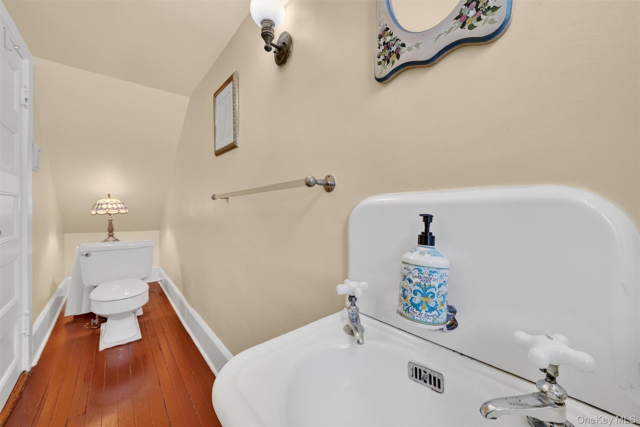 9 Ridgeview Avenue White Plains, NY 10606 - Photo 14 of 50 Powder room under staircase