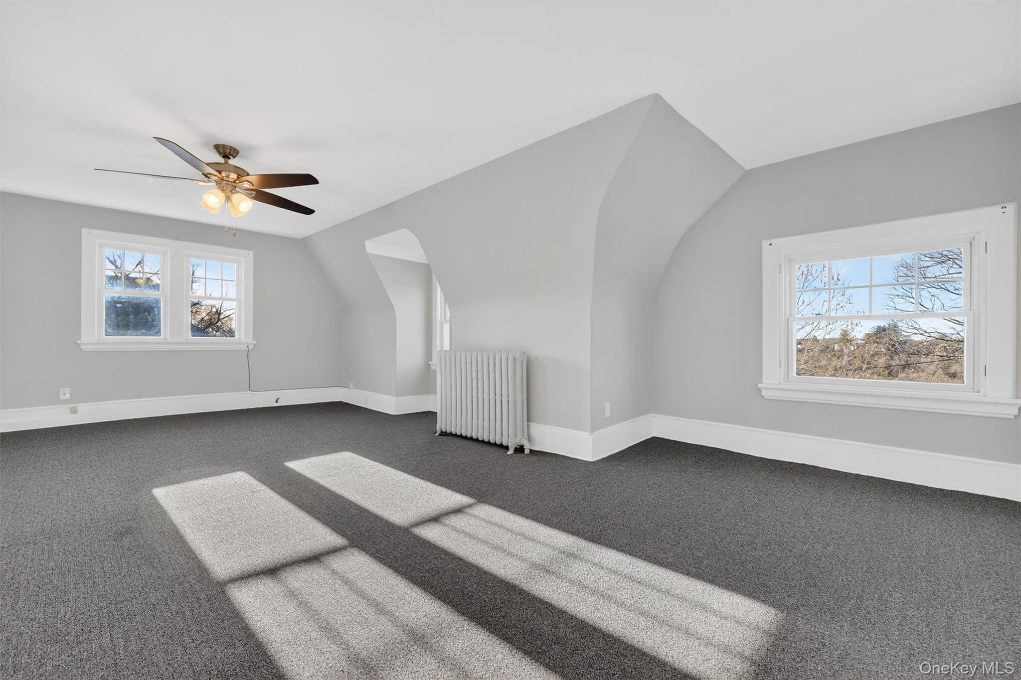 9 Ridgeview Avenue White Plains, NY 10606 - Photo 35 of 50 Apartment Living Room