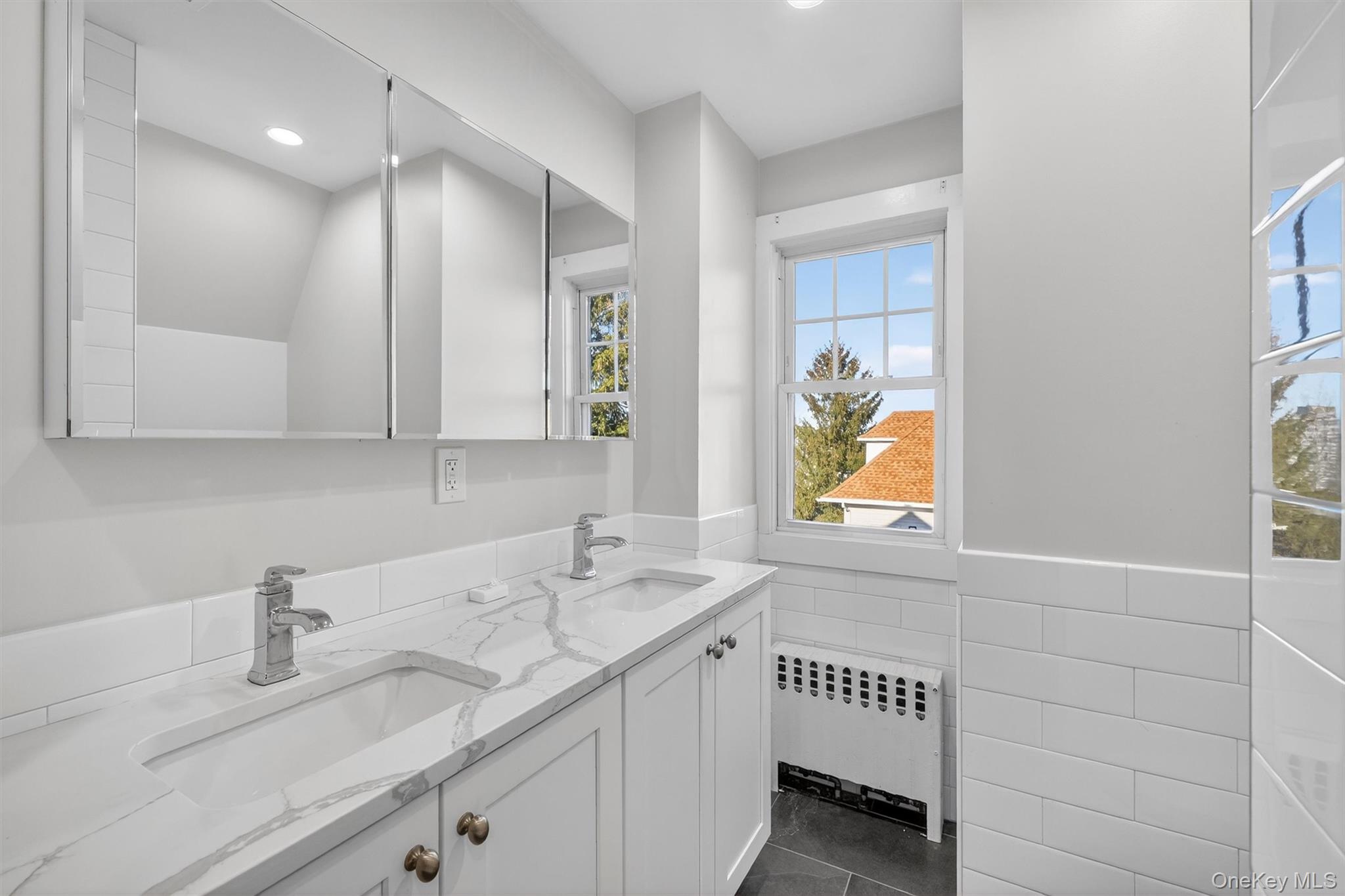 9 Ridgeview Avenue White Plains, NY 10606 - Photo 40 of 50 Apartment Bathroom