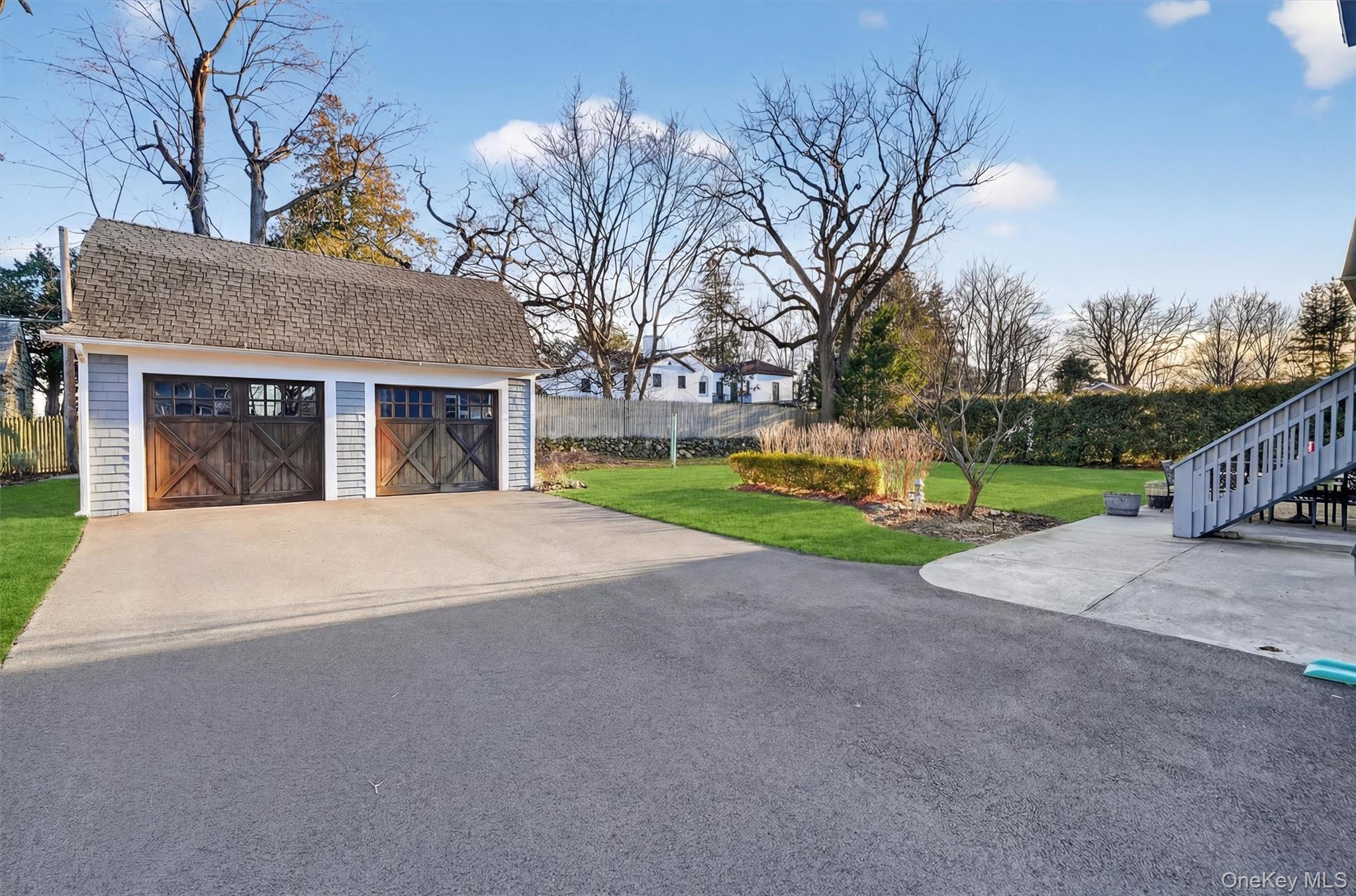 9 Ridgeview Avenue White Plains, NY 10606 - Photo 44 of 50 Two-Car Garage