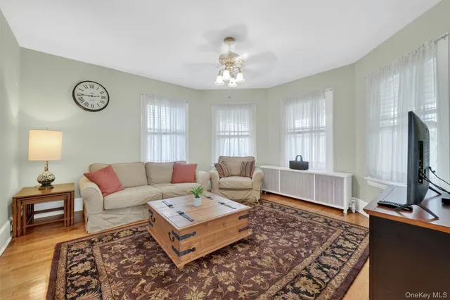 $1,225,000 | 9 Ridgeview Avenue, White Plains, NY 10606