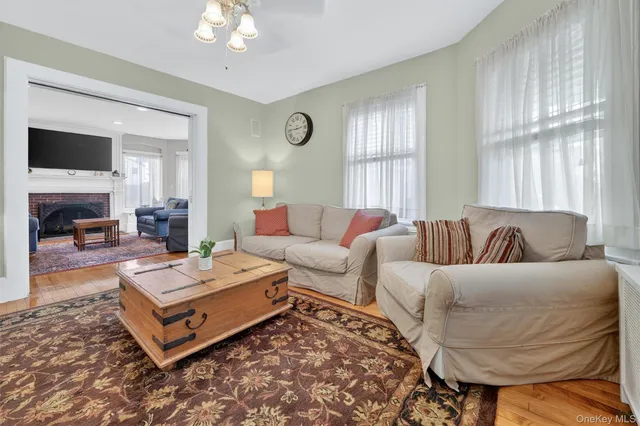 $1,225,000 | 9 Ridgeview Avenue, White Plains, NY 10606