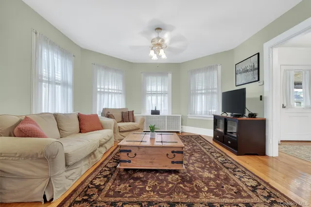 $1,225,000 | 9 Ridgeview Avenue, White Plains, NY 10606