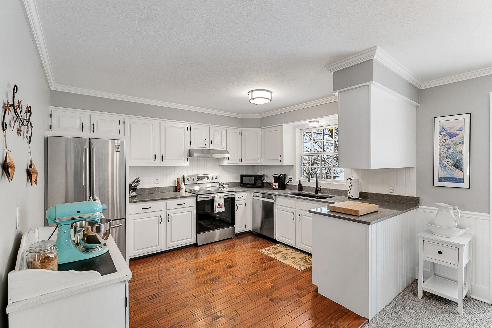 40 Sheridan Street Barre, VT 05641 - Photo 16 of 45