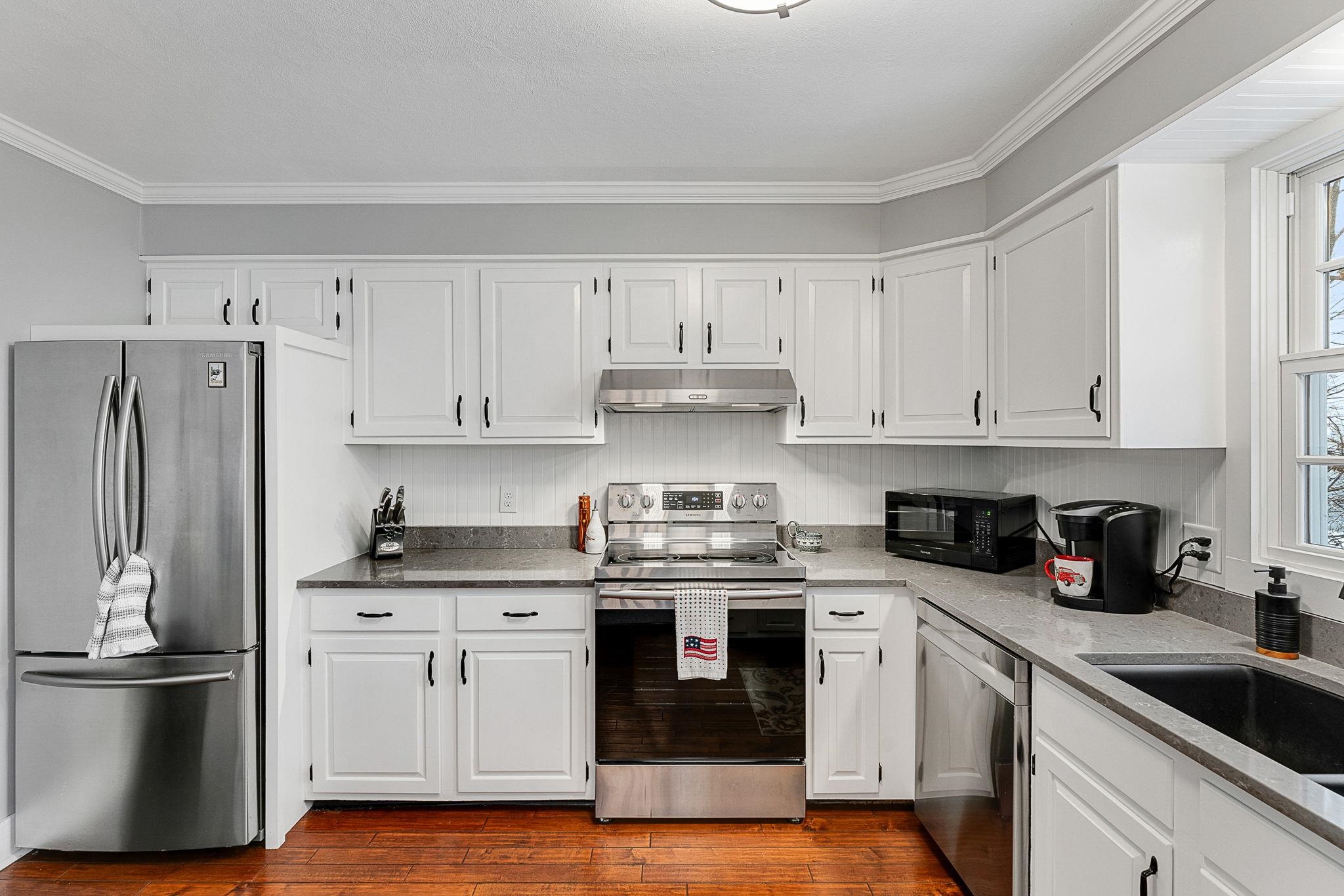 40 Sheridan Street Barre, VT 05641 - Photo 17 of 45