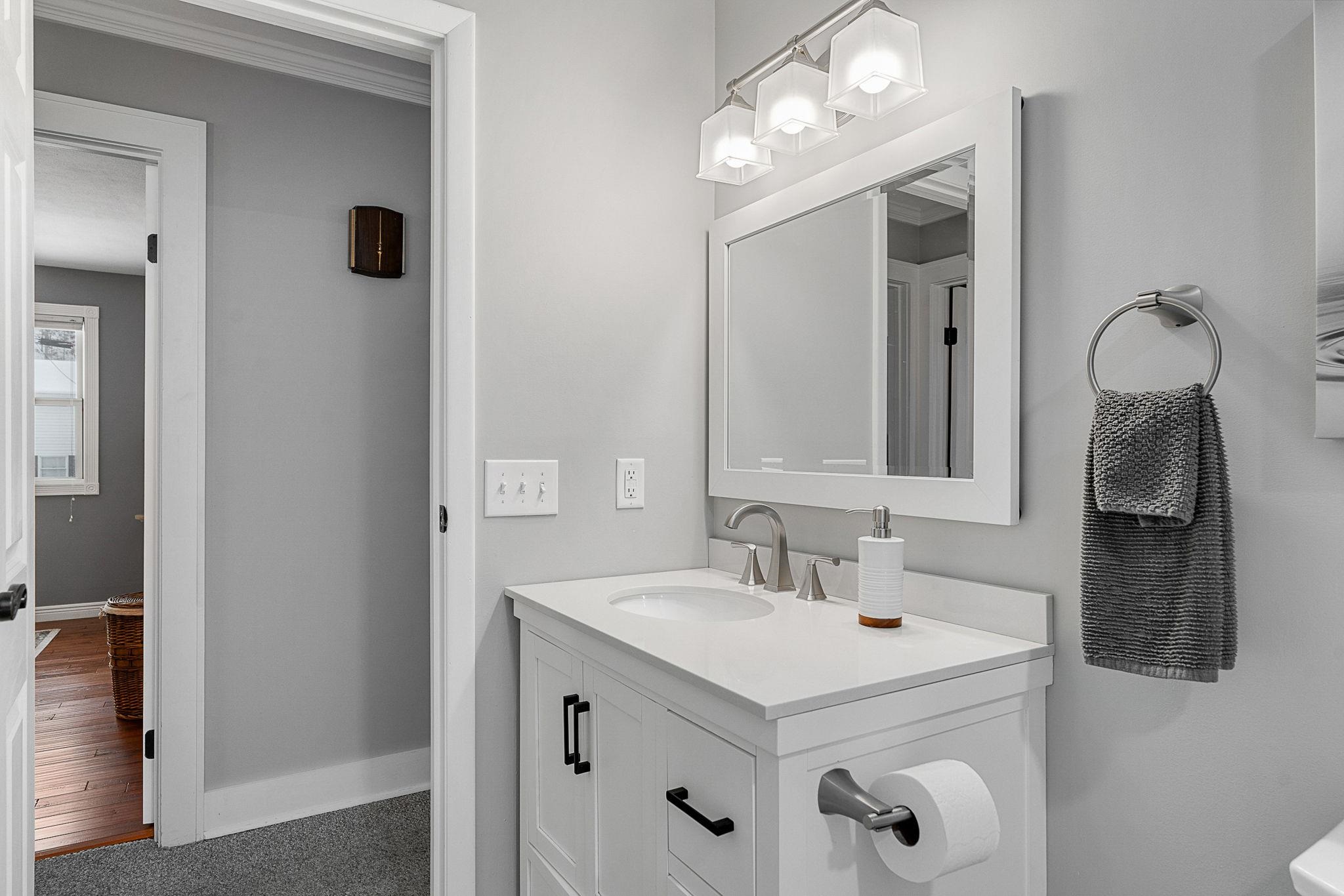 40 Sheridan Street Barre, VT 05641 - Photo 30 of 45