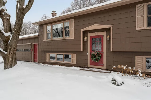 $400,000 | 40 Sheridan Street, Barre, VT 05641