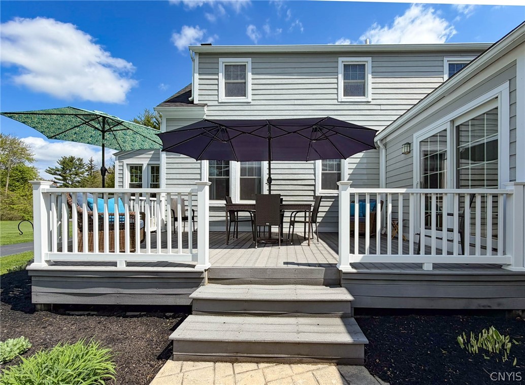 4 Gilbert Road New Hartford, NY 13413 - Photo 6 of 50