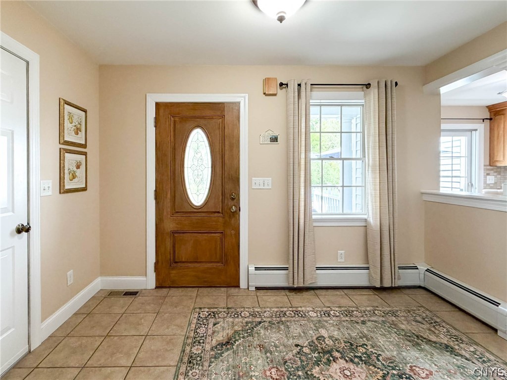 4 Gilbert Road New Hartford, NY 13413 - Photo 8 of 50