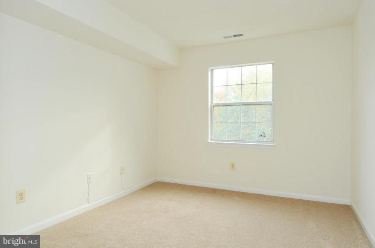 8605 Falls Run Road, Unit G Ellicott City, MD 21043 - Photo 15 of 19 Bedroom #2