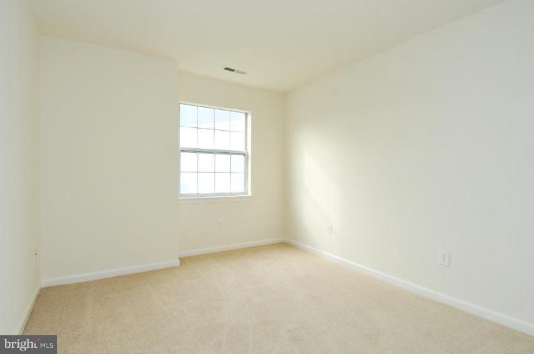 8605 Falls Run Road, Unit G Ellicott City, MD 21043 - Photo 16 of 19 Bedroom #3