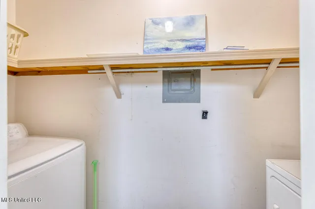 $2,300 | 101 Pittman Drive, Long Beach, MS 39560