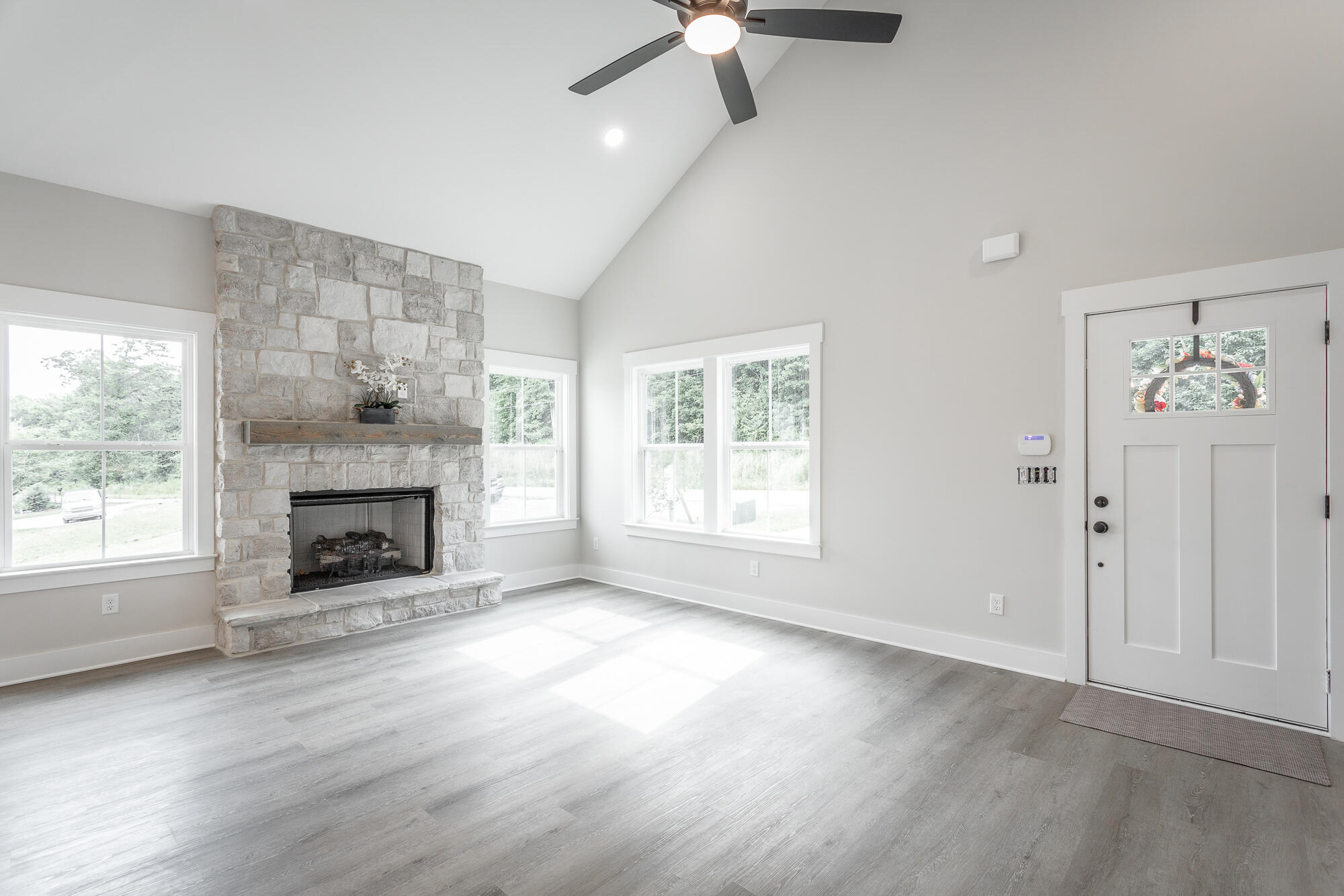 2165 Shepherd Road Chattanooga, TN 37421 - Photo 3 of 7 2167 Shephard Road HD-2