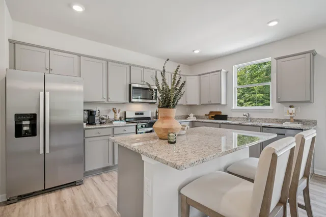 $491,325 | 573 Lk Rdg Boulevard, Summerville, SC 29486