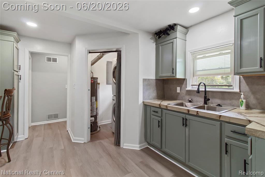26862 Yale Street Inkster, MI 48141 - Photo 11 of 28