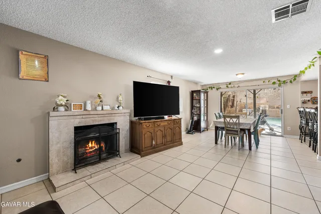 $500,000 | 37635 Sandra Lane, Palmdale, CA 93550