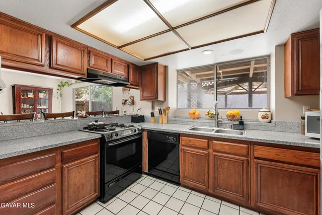 $500,000 | 37635 Sandra Lane, Palmdale, CA 93550