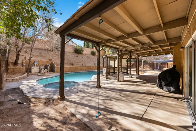 $500,000 | 37635 Sandra Lane, Palmdale, CA 93550