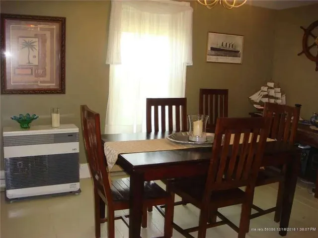 $699,000 | 21 Beach Avenue, Long Island, ME 04050