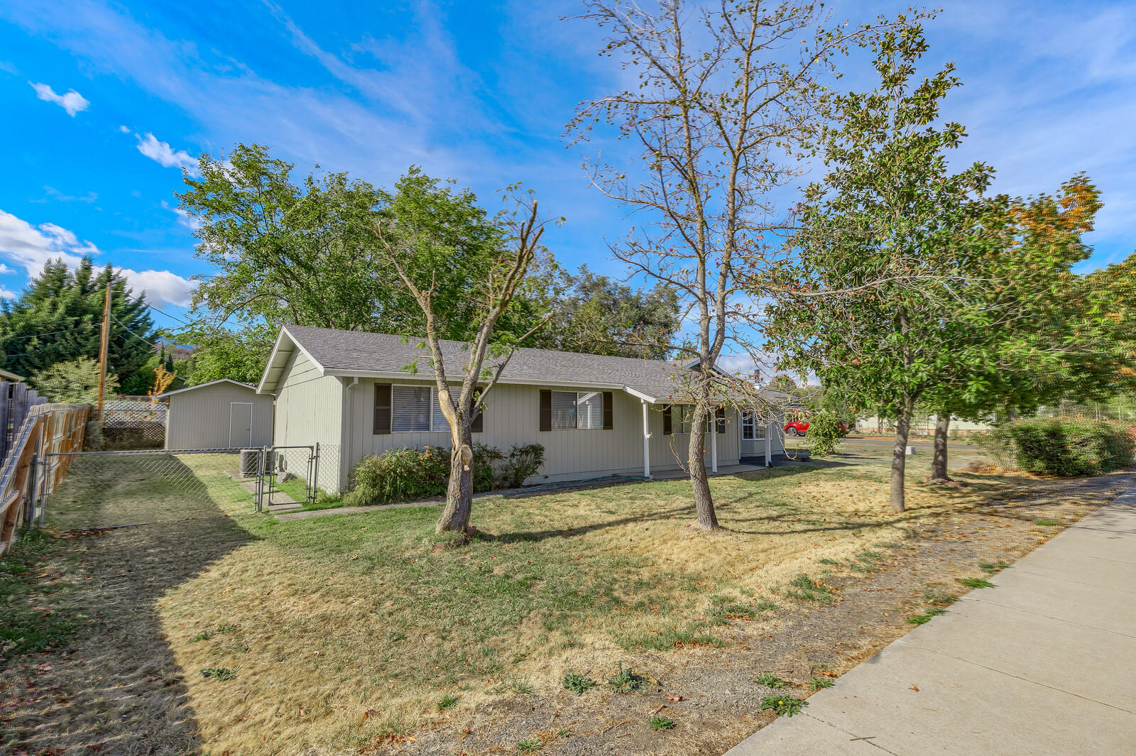 478 David Way Talent, OR 97540 - Photo 4 of 44 05_DW_5_mls